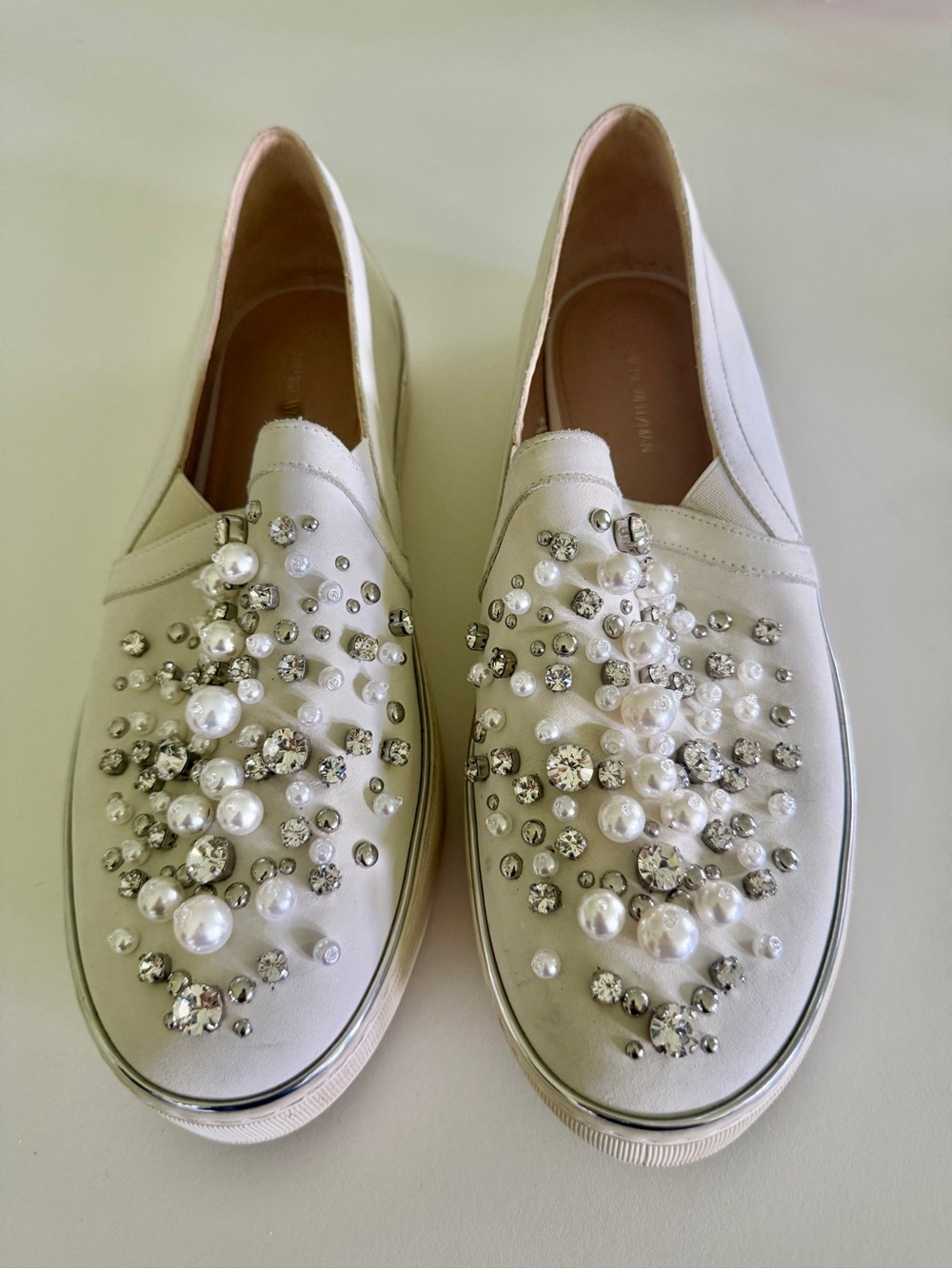 Stuart Weitzman Decor White Pearl & Crystal Embellished Slip-On Loafers Sneaker